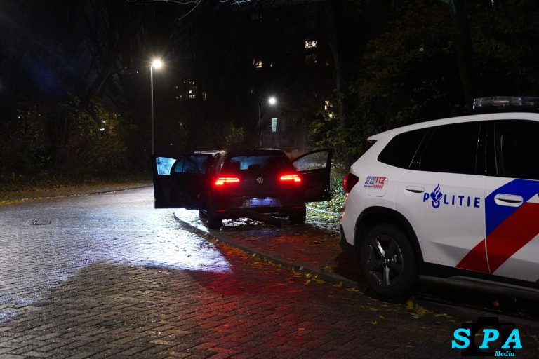 Zwangere vrouw naar ziekenhuis na verkeersruzie in Rotterdam