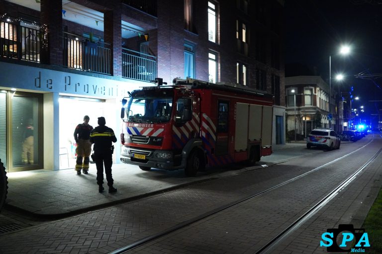 Gewonde na rookontwikkeling in zorgcomplex De Provenier op Provenierssingel Rotterdam