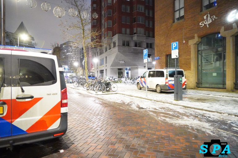 Man gewond na steekpartij Botersloot Rotterdam