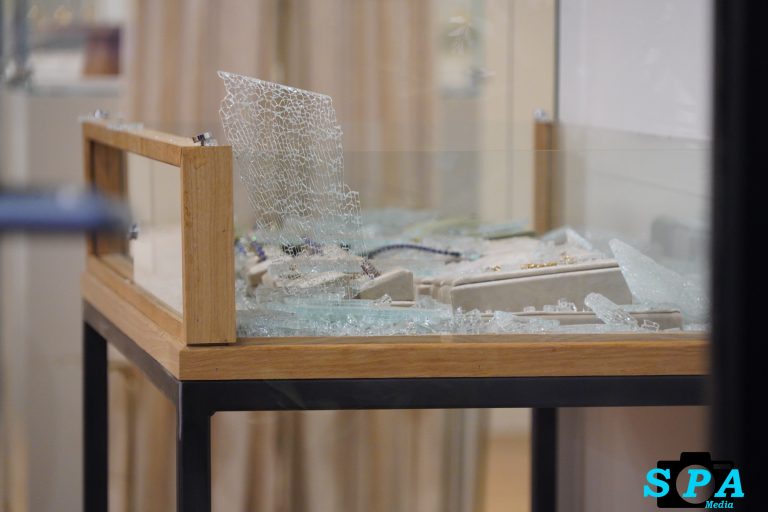 Overval op juwelier Freerickplaats Rotterdam