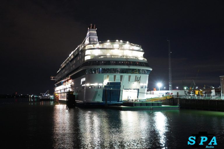 Steekincident op asielzoekersboot Marconistraat Rotterdam