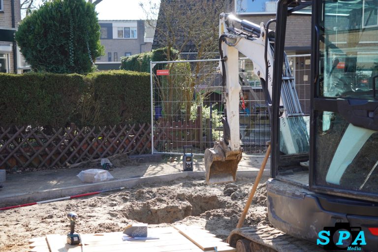 Gaslekkage tijdens graafwerkzaamheden voor speeltoestel Tienkamp Krimpen aan den IJssel