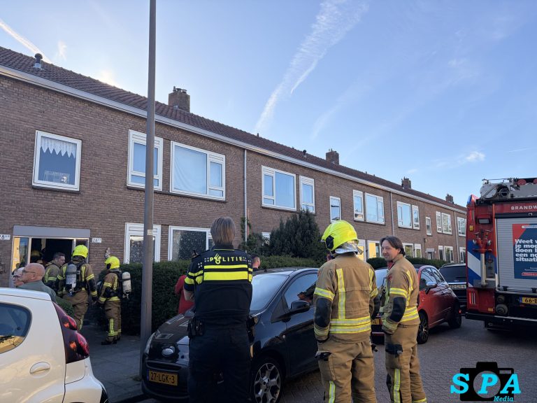 Drooggekookte theepot veroorzaakt rookontwikkeling in woning Ruijsdaelstraat in Rotterdam