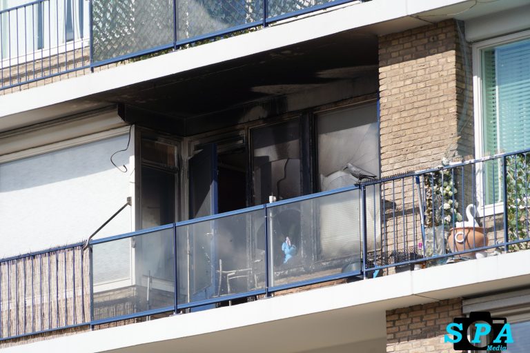Flinke schade in woning na brand Marinus Bolkplein in Rotterdam