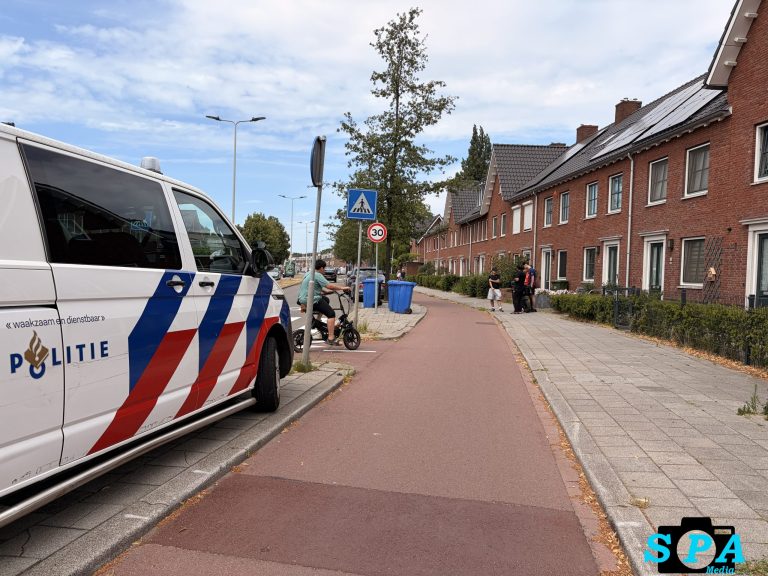 Gewonde na botsing tussen twee fietsers Abtsweg in Rotterdam