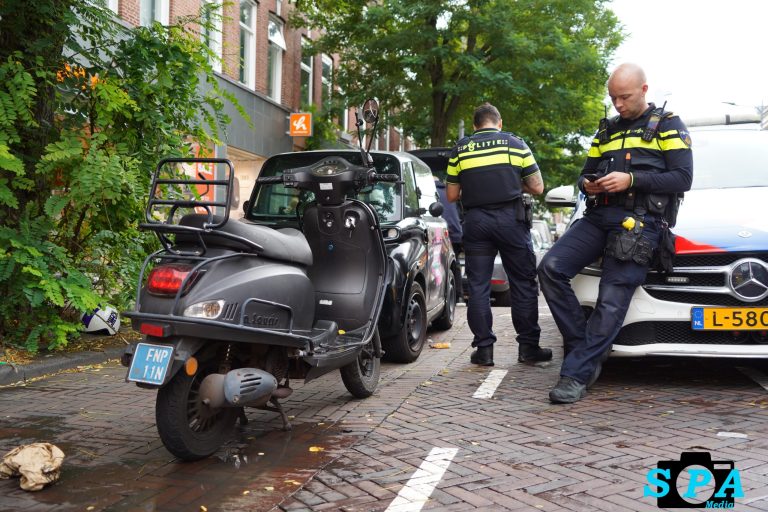 Scooterrijder gewond na ongeval Zwart Janstraat Rotterdam
